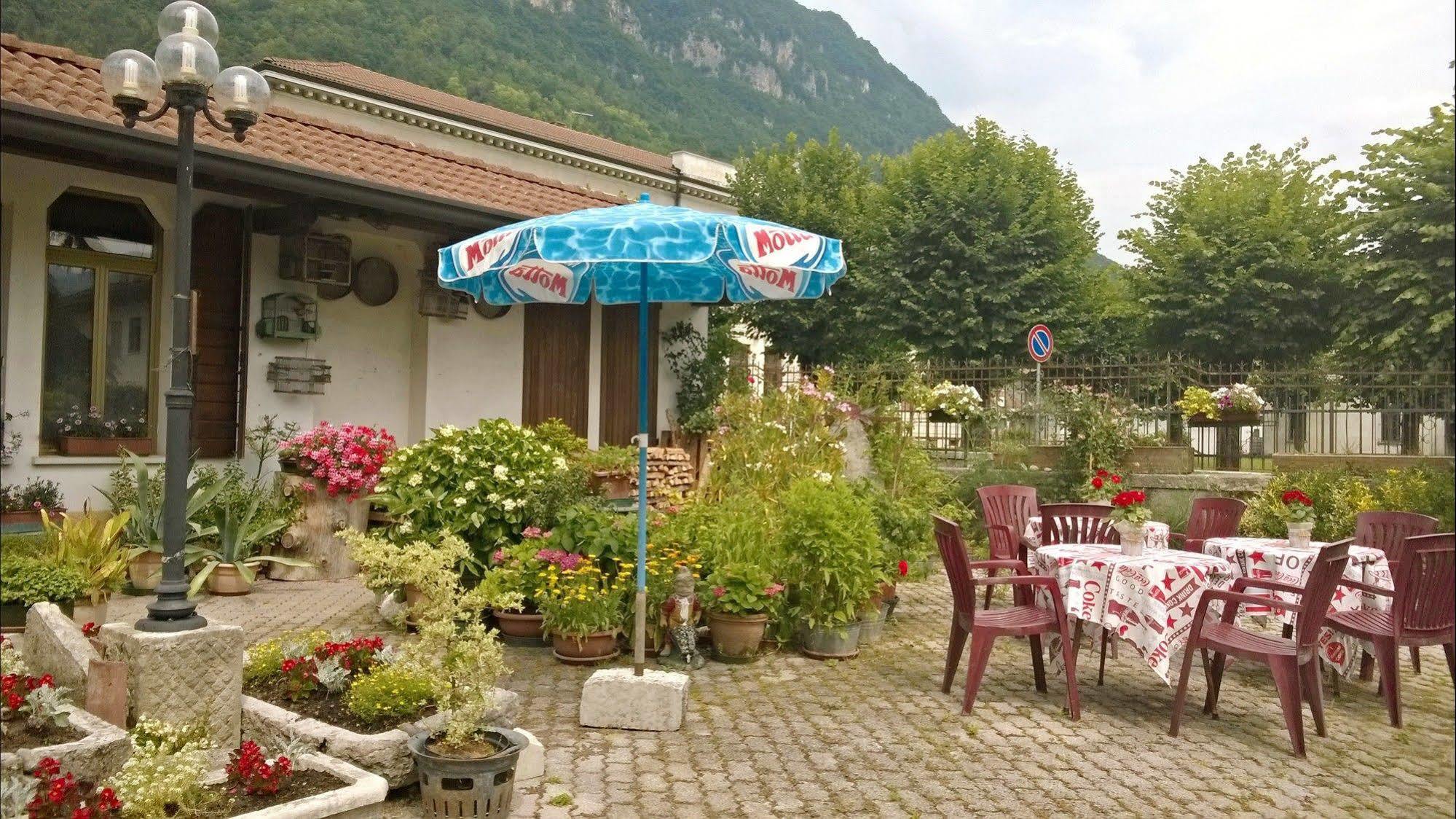 Antico Albergo Sant'Antonio Fonzaso Экстерьер фото