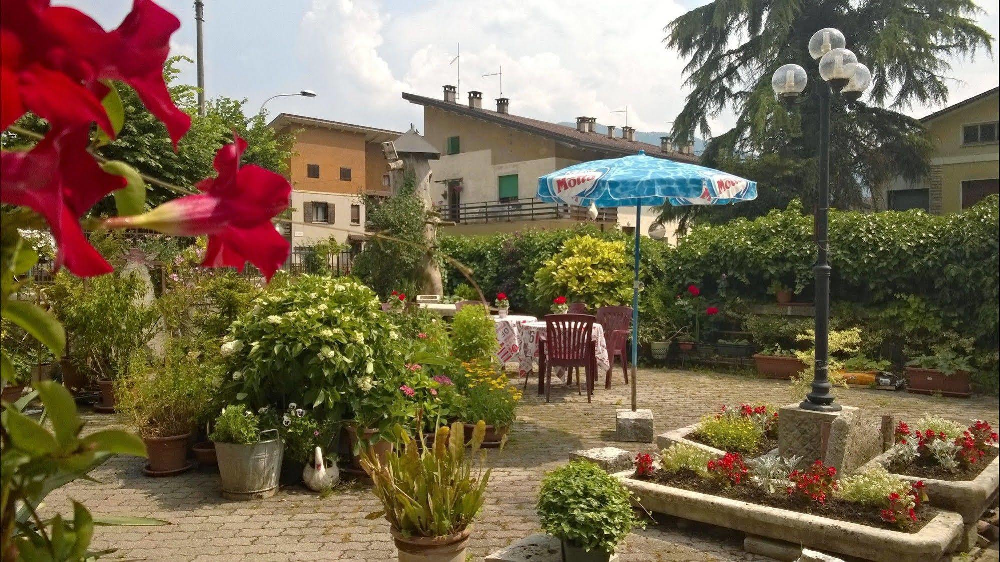 Antico Albergo Sant'Antonio Fonzaso Экстерьер фото